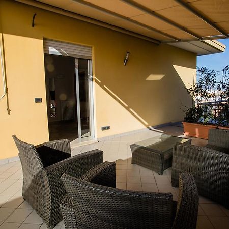 Terrazza Di Pinerolo Daire Dış mekan fotoğraf