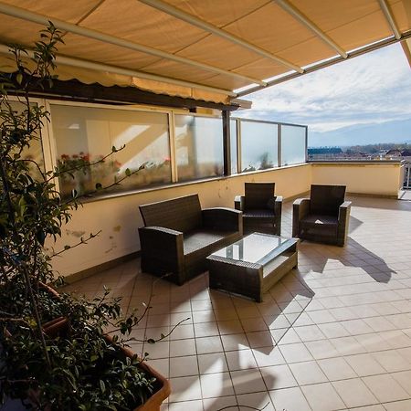 Terrazza Di Pinerolo Daire Dış mekan fotoğraf